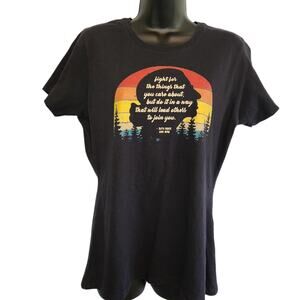 Ruth Bader Ginsberg profile tee black size L